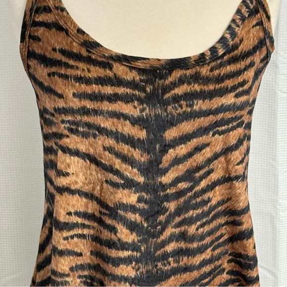 On Stage Women's Animal Print - Tiger, Velvet Textured Raw Hem Tank Top, Size L - Picture 2 of 5